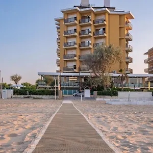 hotel-crown.emilia-romagnahotels.net/