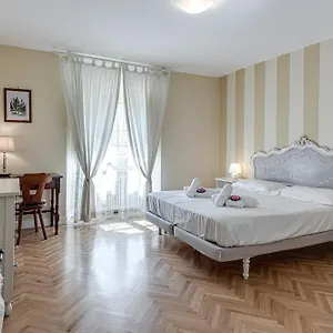  Apartment Flora - Sweet Dreams In Italy