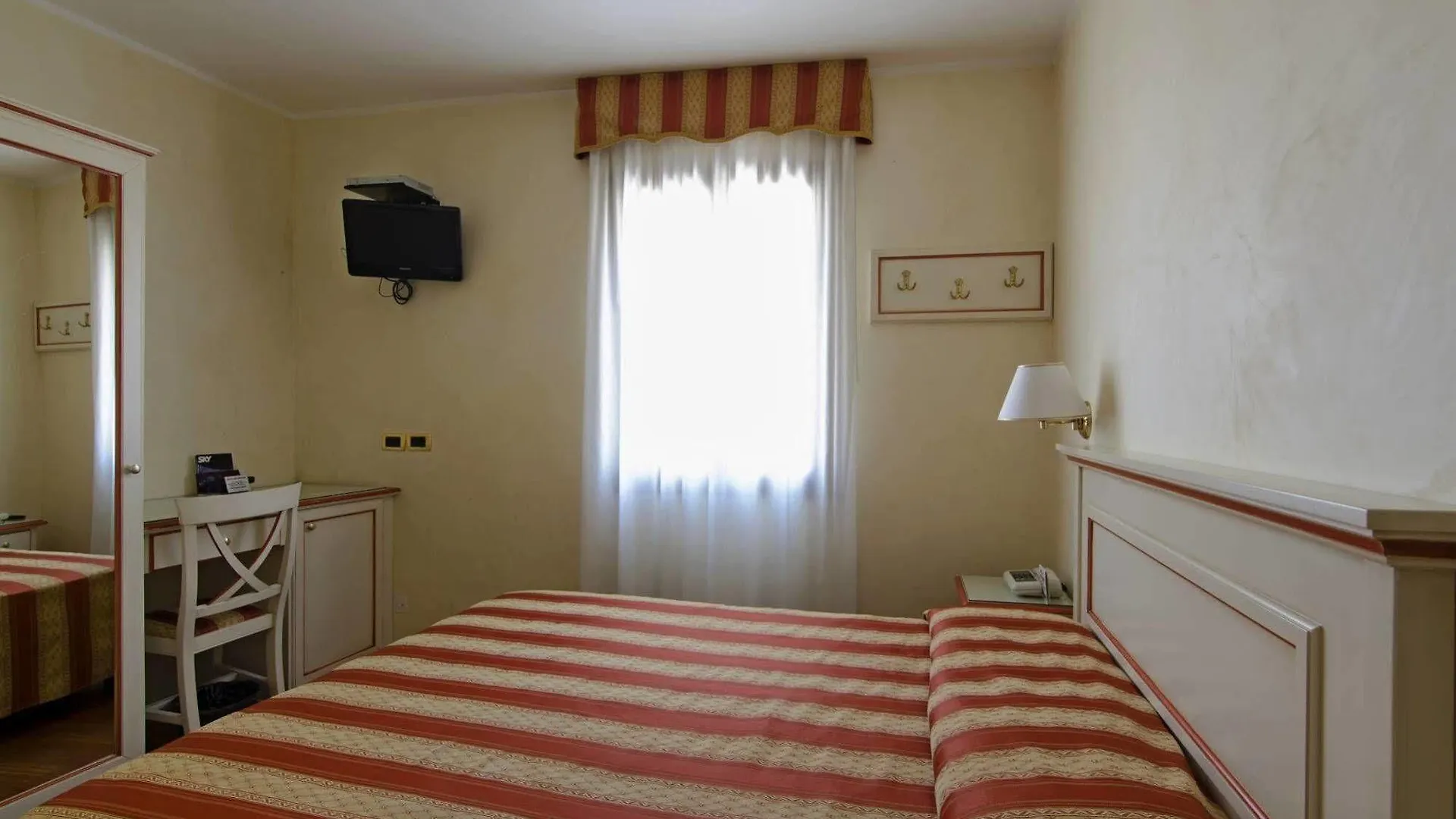 ***  Hotel Do Pozzi Venice Italy